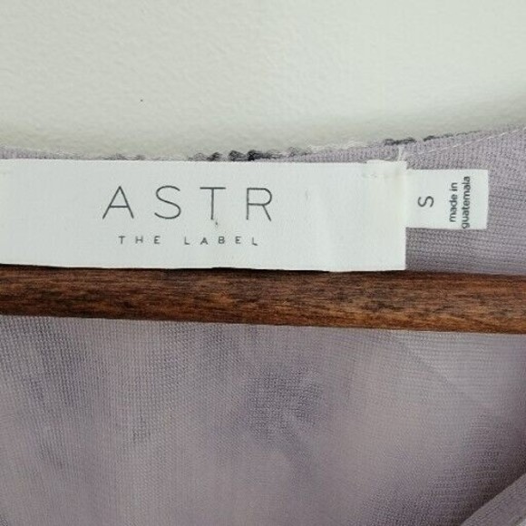 Astr the Label Women's Size Small Tie Dye Long Sleeve Crop Top - Picture 3 of 9